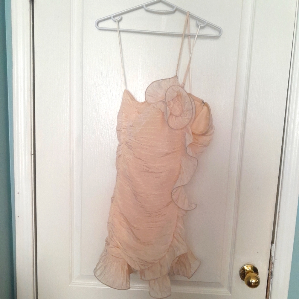 Moon River Elegant Cream Attire